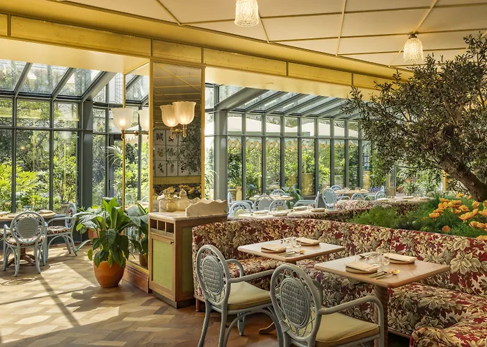 La Fantaisie Hotel Parijs